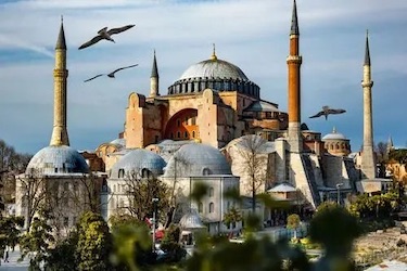 The Mysterious History of Istanbul, Amazing Excursions