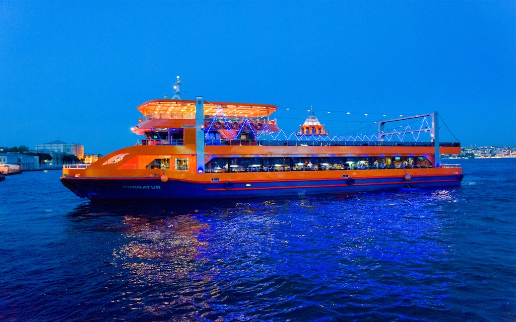 Turkish Night Show with Dinner ( including 2 Local Drinks) oboard Cruise on Bosphorus straight